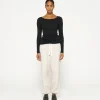 THE BOAT NECK TEE
