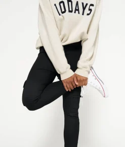THE CARGO LEGGINGS