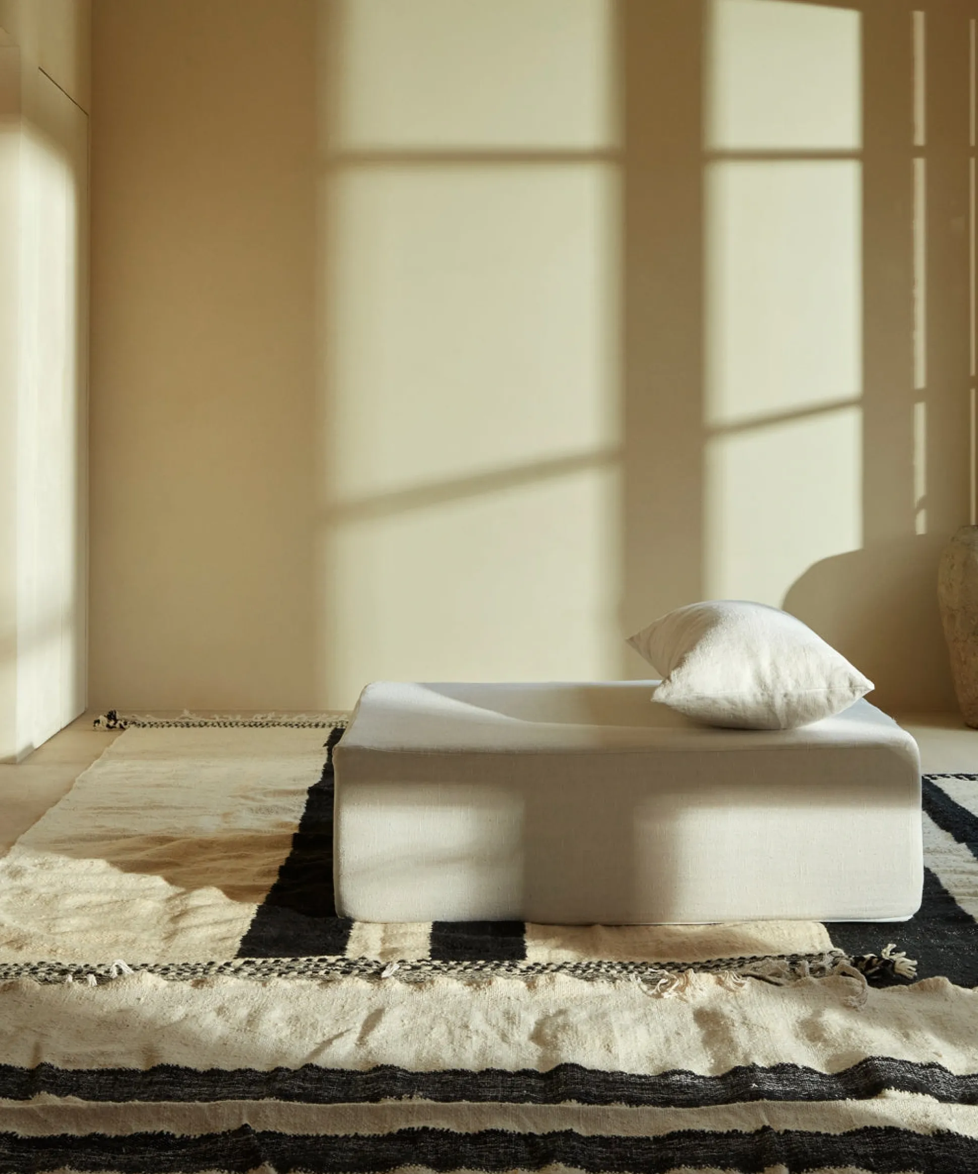THE CARPET (120x300cm)