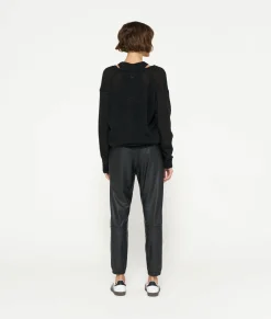 THE LEATHERLOOK CROPPED JOGGER