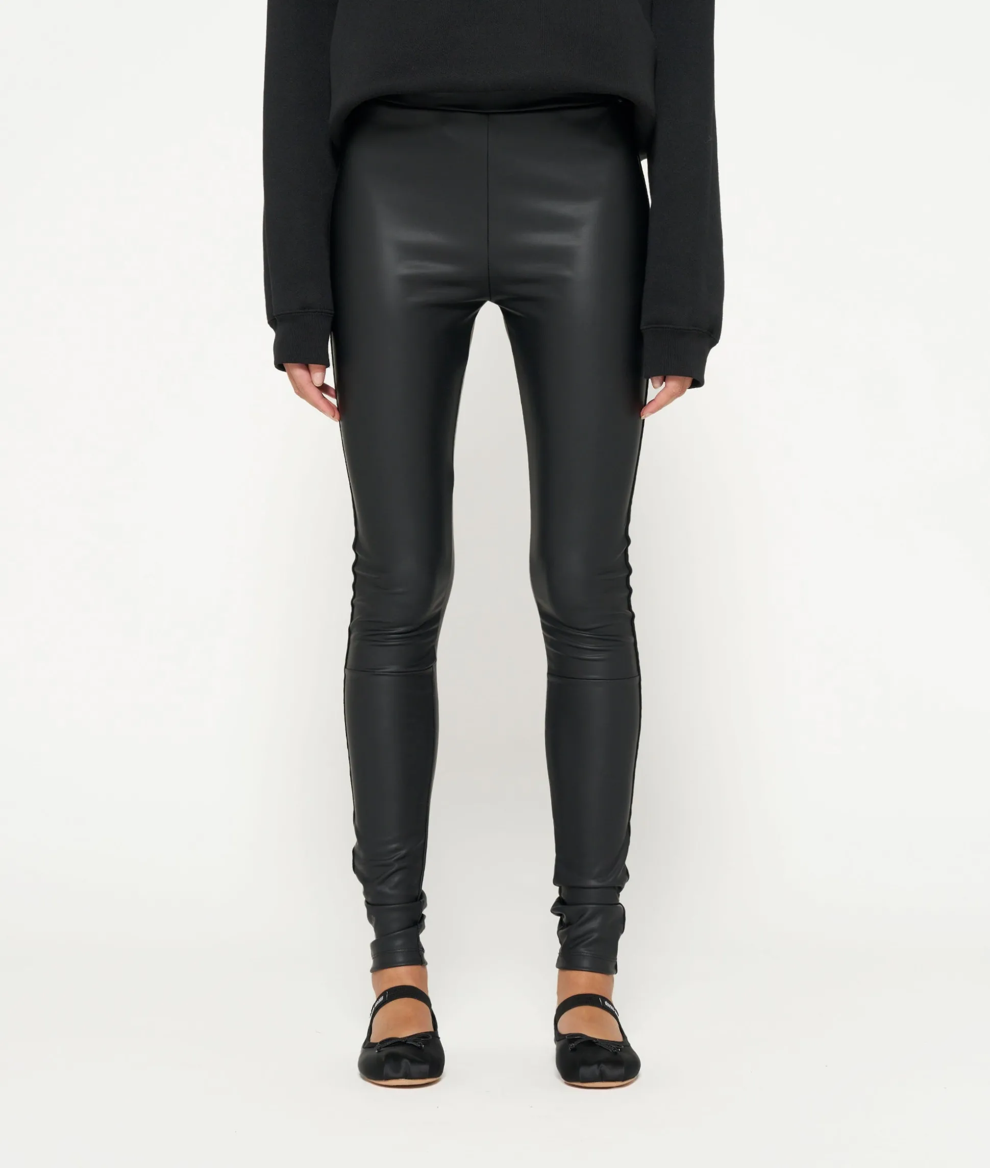 THE LEATHERLOOK LEGGINGS