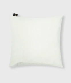 THE PILLOW COVER