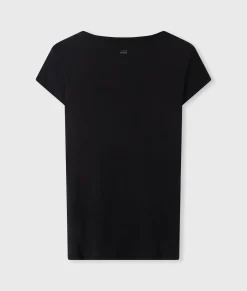 THE SLIM FIT TEE